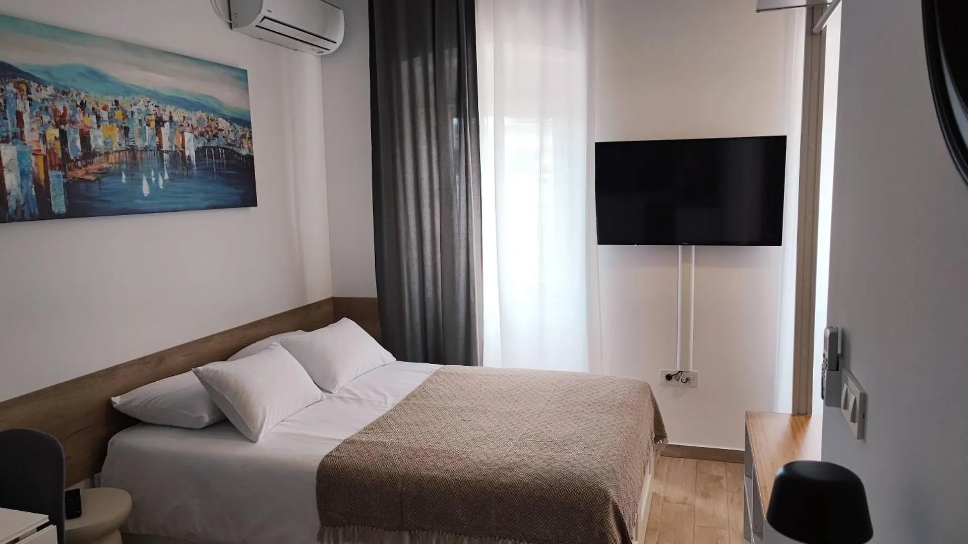 Agostini - Self Check-In Studios - Free Gated Parking On Site Rijeka 0*,