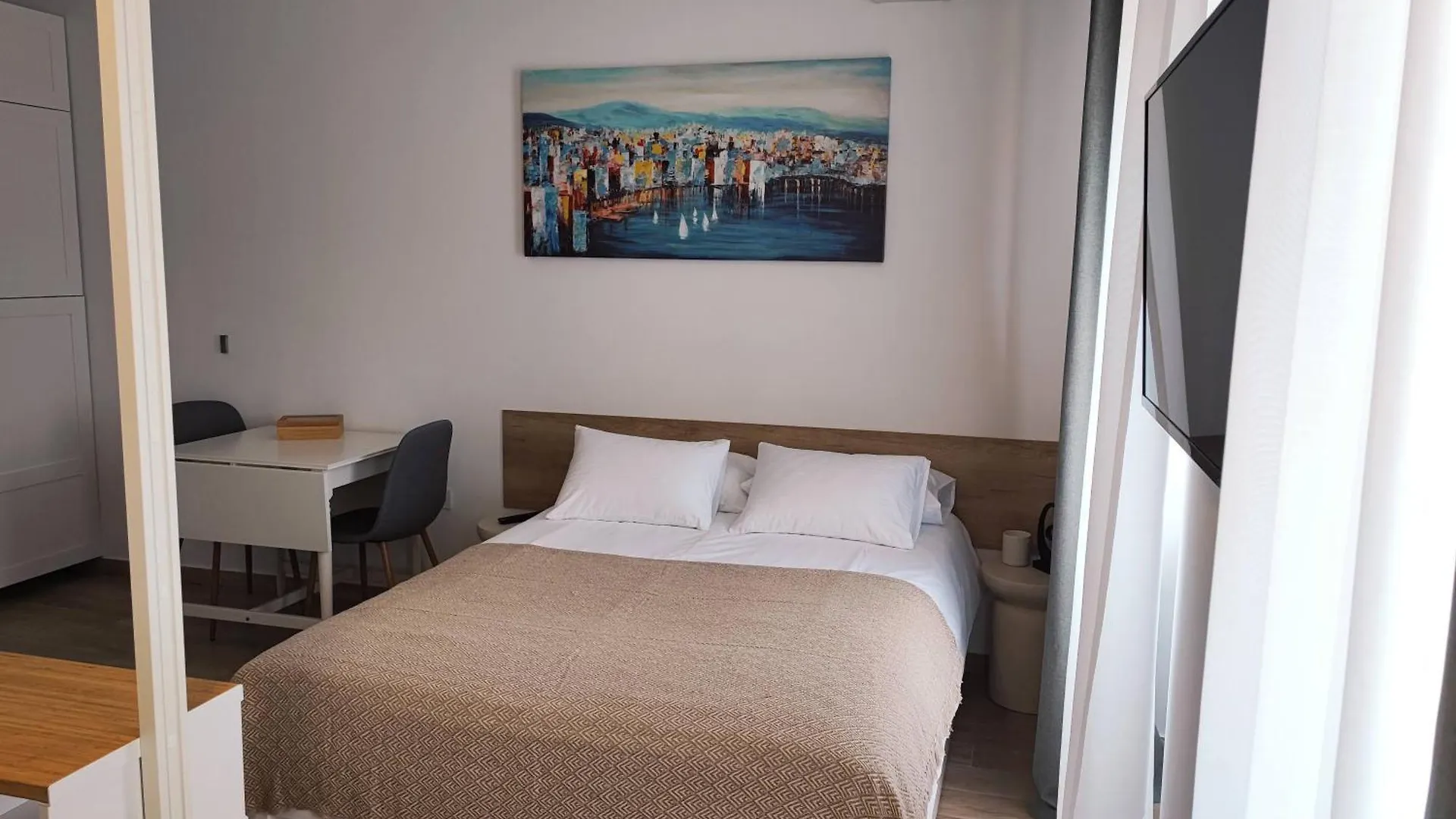 Apartment Agostini - Self Check-In Studios - Free Gated Parking On Site Rijeka