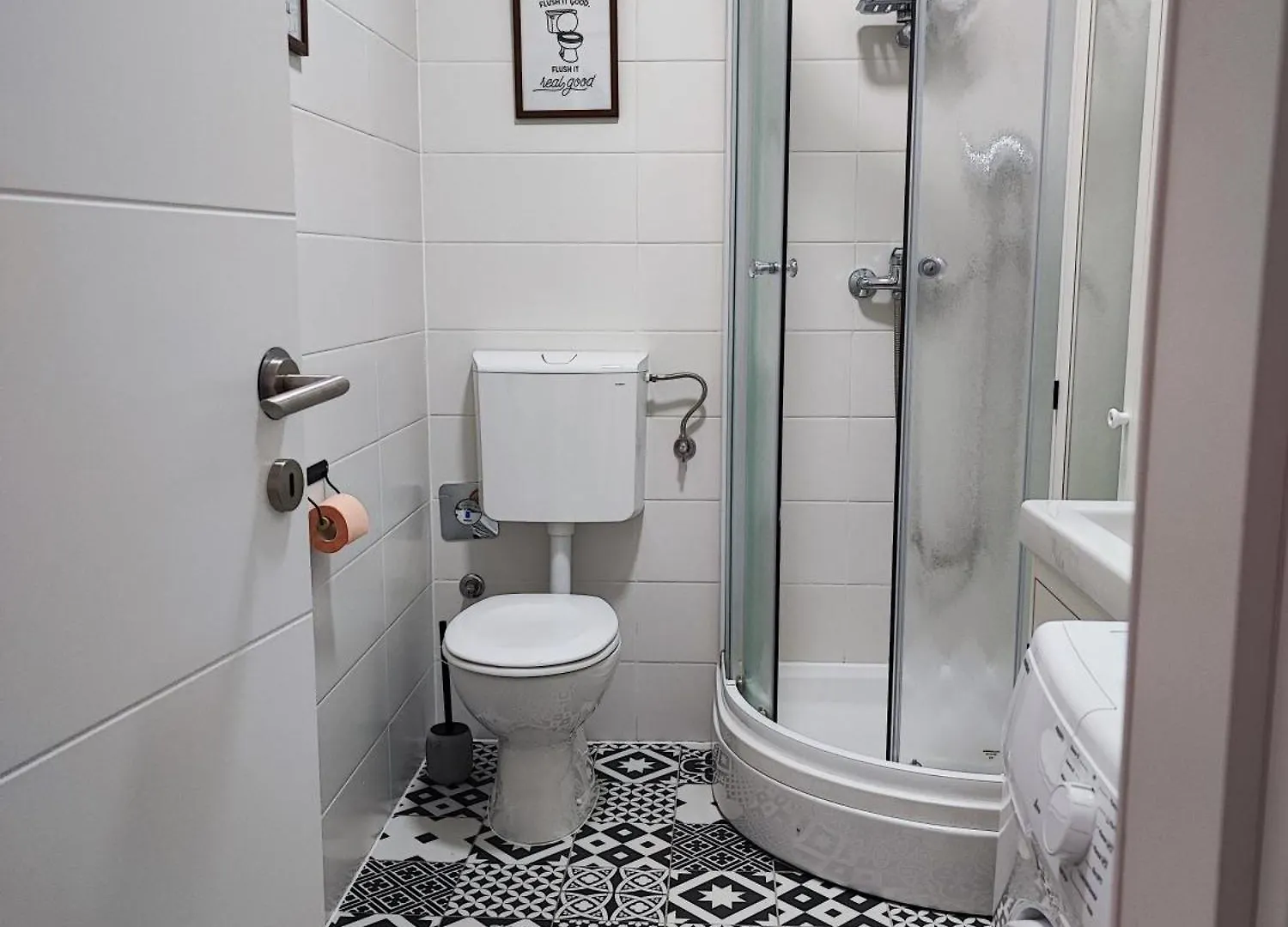Apartment Agostini - Self Check-In Studios - Free Gated Parking On Site Rijeka