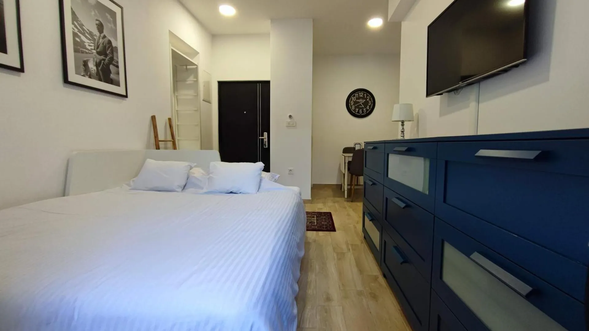 Agostini - Self Check-In Studios - Free Gated Parking On Site Rijeka 0*,  Croatia
